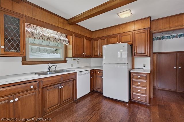 2323 S V Street, Fort Smith, AR 72901