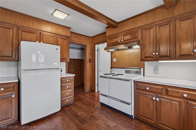 2323 S V Street, Fort Smith, AR 72901
