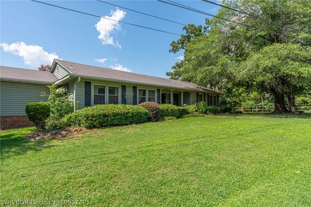 2323 S V Street, Fort Smith, AR 72901