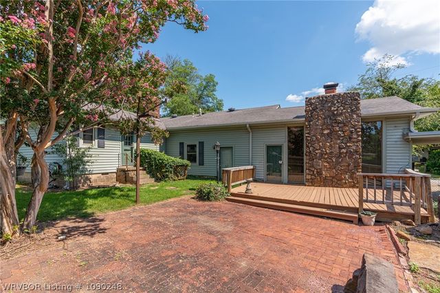 2323 S V Street, Fort Smith, AR 72901