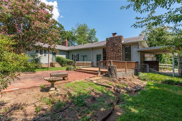 2323 S V Street, Fort Smith, AR 72901