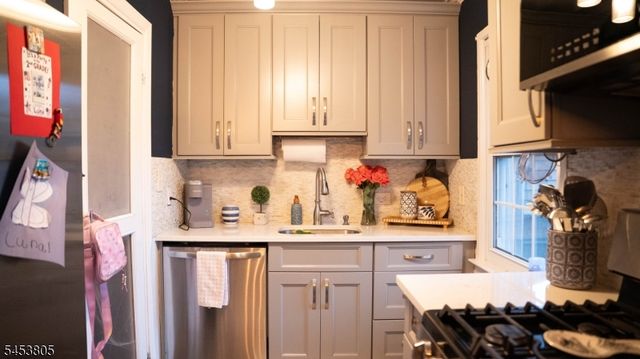 314 N Michigan Ave, Kenilworth Boro, NJ 07033