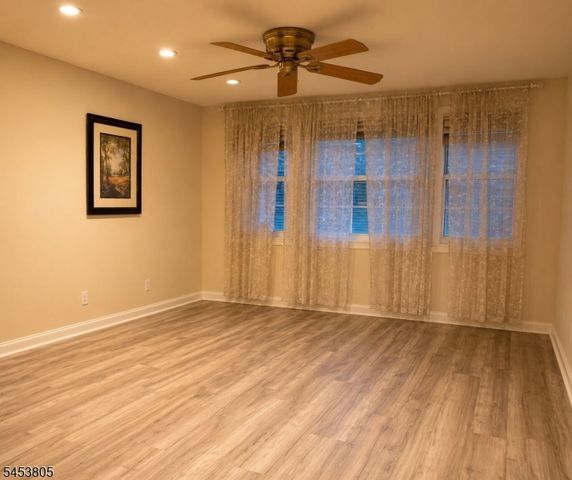 314 N Michigan Ave, Kenilworth Boro, NJ 07033