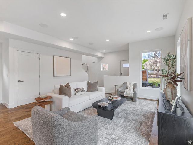 1738 S WINDSOR ST, Salt Lake City, UT 84105