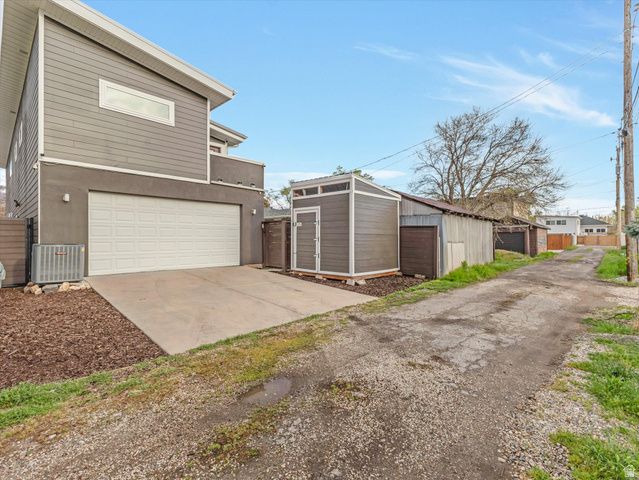 1738 S WINDSOR ST, Salt Lake City, UT 84105