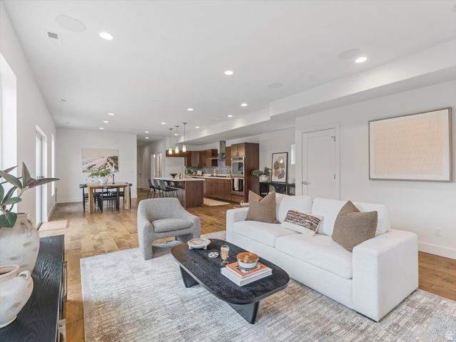 1738 S WINDSOR ST, Salt Lake City, UT 84105