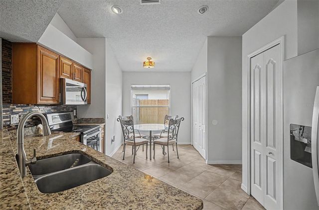 10238 CHARLESTON CORNER ROAD, Tampa, FL 33635