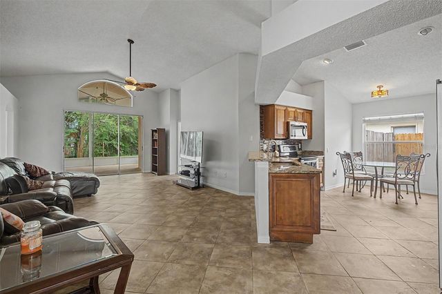 10238 CHARLESTON CORNER ROAD, Tampa, FL 33635