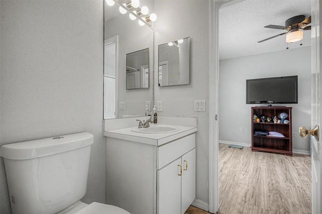 10238 CHARLESTON CORNER ROAD, Tampa, FL 33635