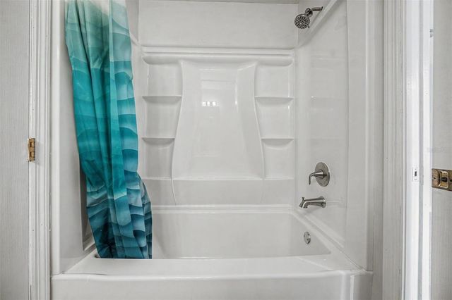 10238 CHARLESTON CORNER ROAD, Tampa, FL 33635