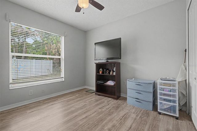 10238 CHARLESTON CORNER ROAD, Tampa, FL 33635