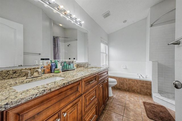 10238 CHARLESTON CORNER ROAD, Tampa, FL 33635