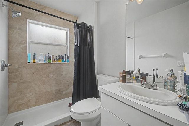 10238 CHARLESTON CORNER ROAD, Tampa, FL 33635