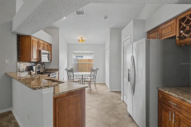 10238 CHARLESTON CORNER ROAD, Tampa, FL 33635