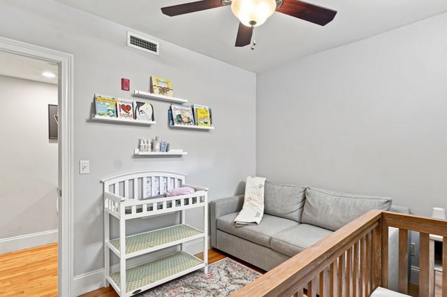 221 Worcester Lane 6, Waltham, MA 02451