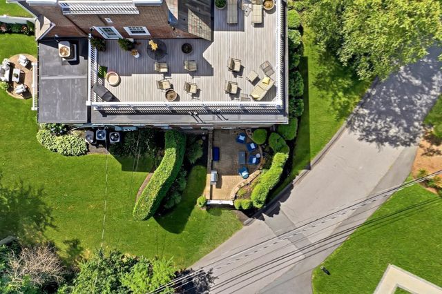 221 Worcester Lane 6, Waltham, MA 02451