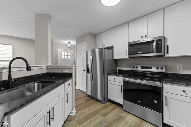 490 Harmony Drive, Greenwood, IN 46143