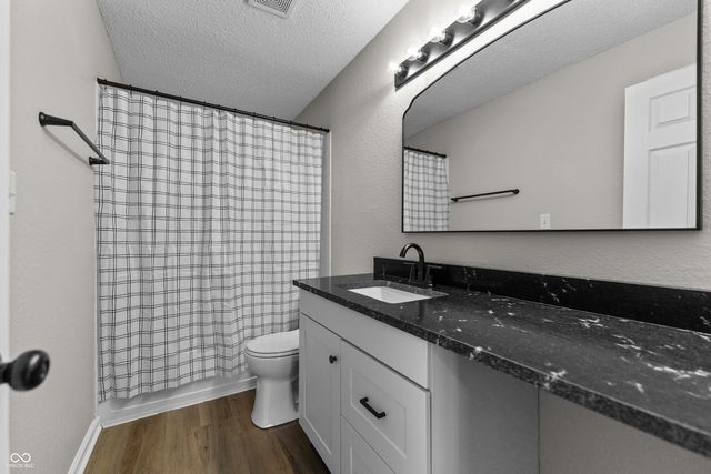 490 Harmony Drive, Greenwood, IN 46143