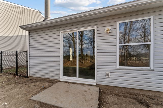 490 Harmony Drive, Greenwood, IN 46143