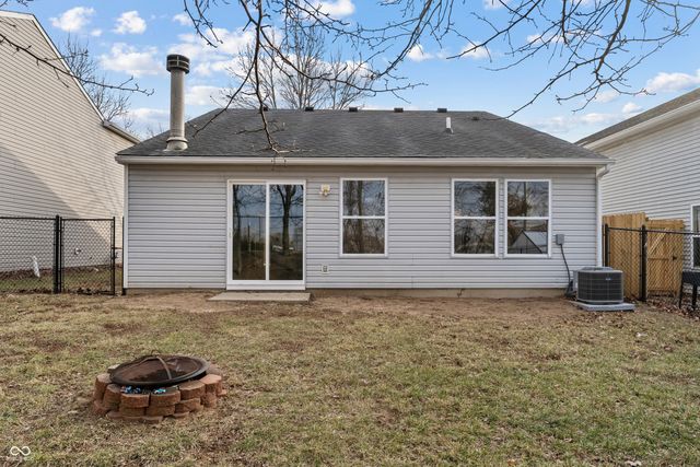 490 Harmony Drive, Greenwood, IN 46143