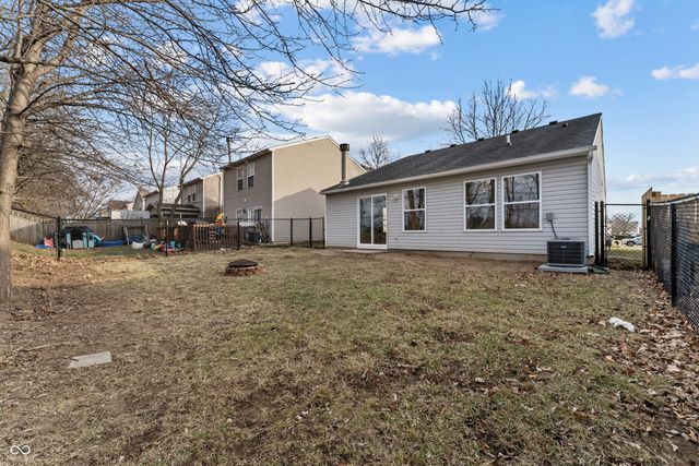 490 Harmony Drive, Greenwood, IN 46143