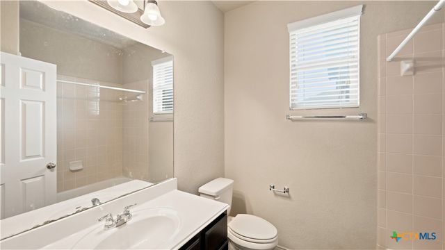 2083 Western Pecan, New Braunfels, TX 78130