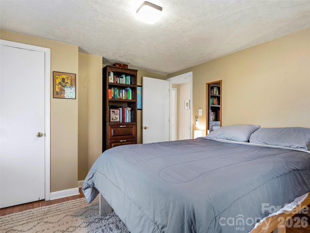 125 Lower Edgewood Road, Candler, NC 28715