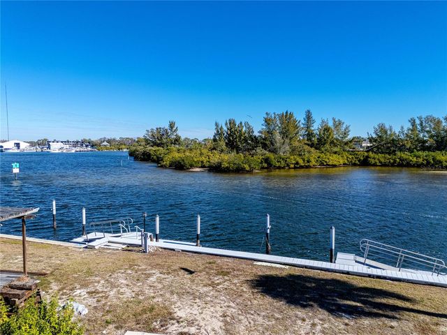 800 CHESAPEAKE DRIVE 13, Tarpon Springs, FL 34689