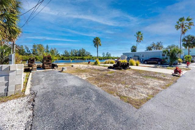 800 CHESAPEAKE DRIVE 13, Tarpon Springs, FL 34689