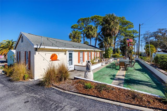 800 CHESAPEAKE DRIVE 13, Tarpon Springs, FL 34689