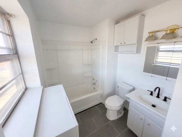 305 Sierra Vista Drive, Chico, TX 76431