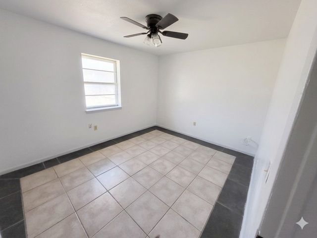 305 Sierra Vista Drive, Chico, TX 76431