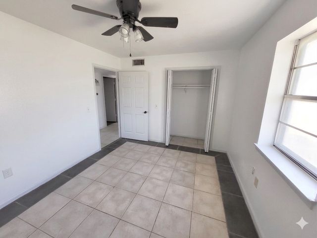 305 Sierra Vista Drive, Chico, TX 76431