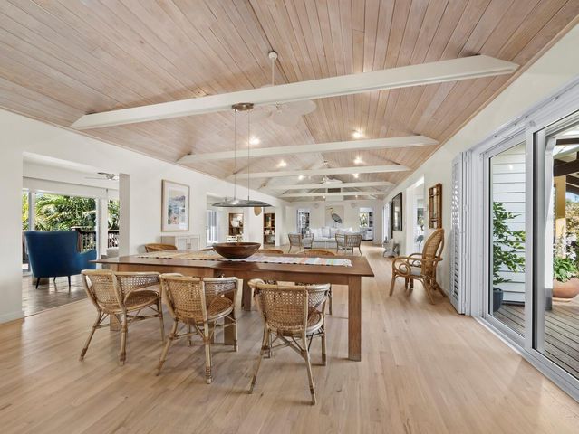 677 LANDS END DRIVE, Longboat Key, FL 34228