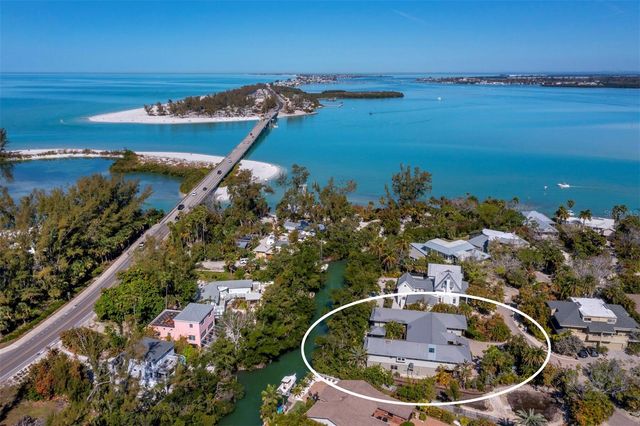 677 LANDS END DRIVE, Longboat Key, FL 34228