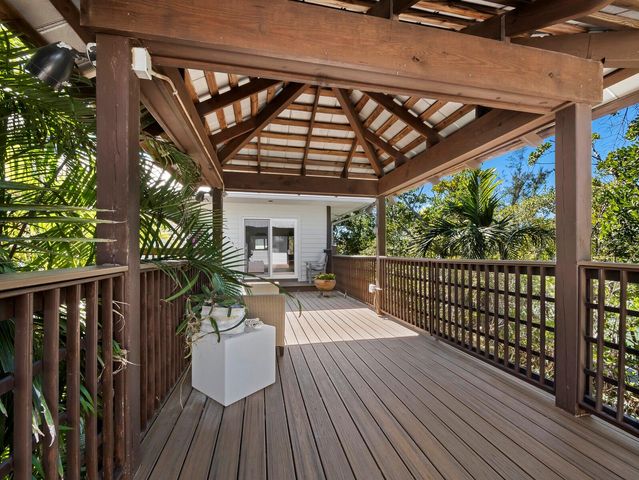 677 LANDS END DRIVE, Longboat Key, FL 34228