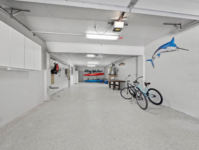 677 LANDS END DRIVE, Longboat Key, FL 34228