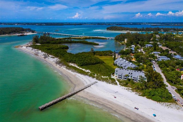 677 LANDS END DRIVE, Longboat Key, FL 34228