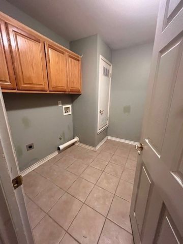 304 Bryant Street, Pottsboro, TX 75076