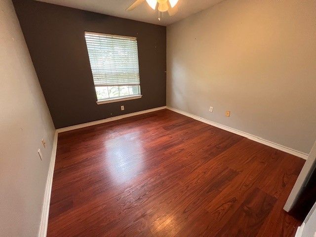 304 Bryant Street, Pottsboro, TX 75076