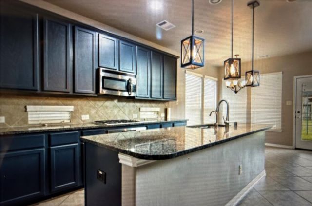 7936 Lake Commons Drive, Rosenberg, TX 77469