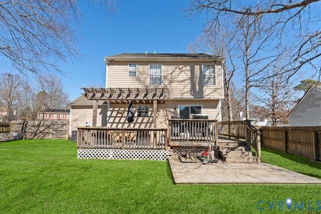 14126 Bermuda Point Ct, Chester, VA 23836