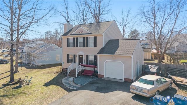 14126 Bermuda Point Ct, Chester, VA 23836