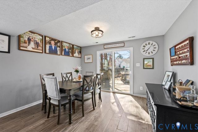 14126 Bermuda Point Ct, Chester, VA 23836