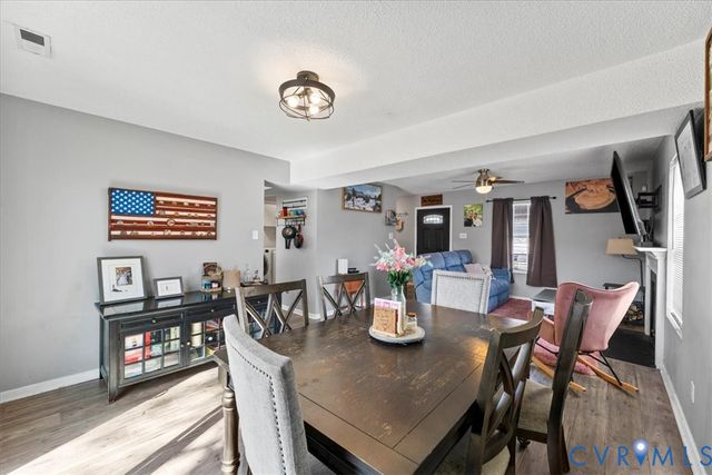 14126 Bermuda Point Ct, Chester, VA 23836