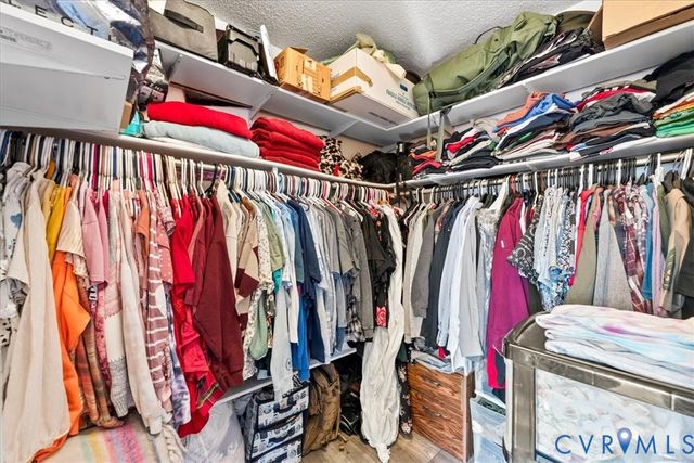 14126 Bermuda Point Ct, Chester, VA 23836