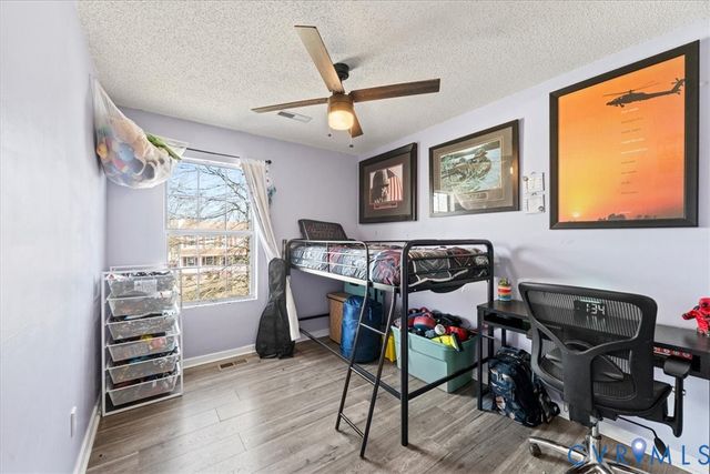 14126 Bermuda Point Ct, Chester, VA 23836