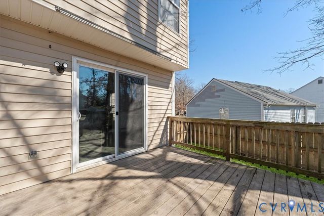 14126 Bermuda Point Ct, Chester, VA 23836