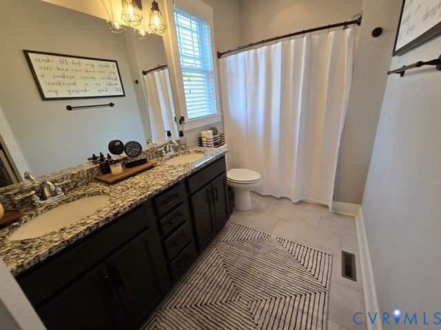 110 Jay's Rd, Farmville, VA 23901