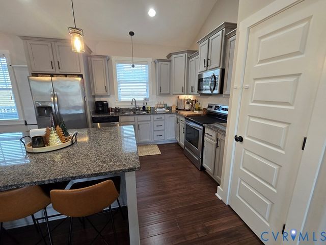 110 Jay's Rd, Farmville, VA 23901